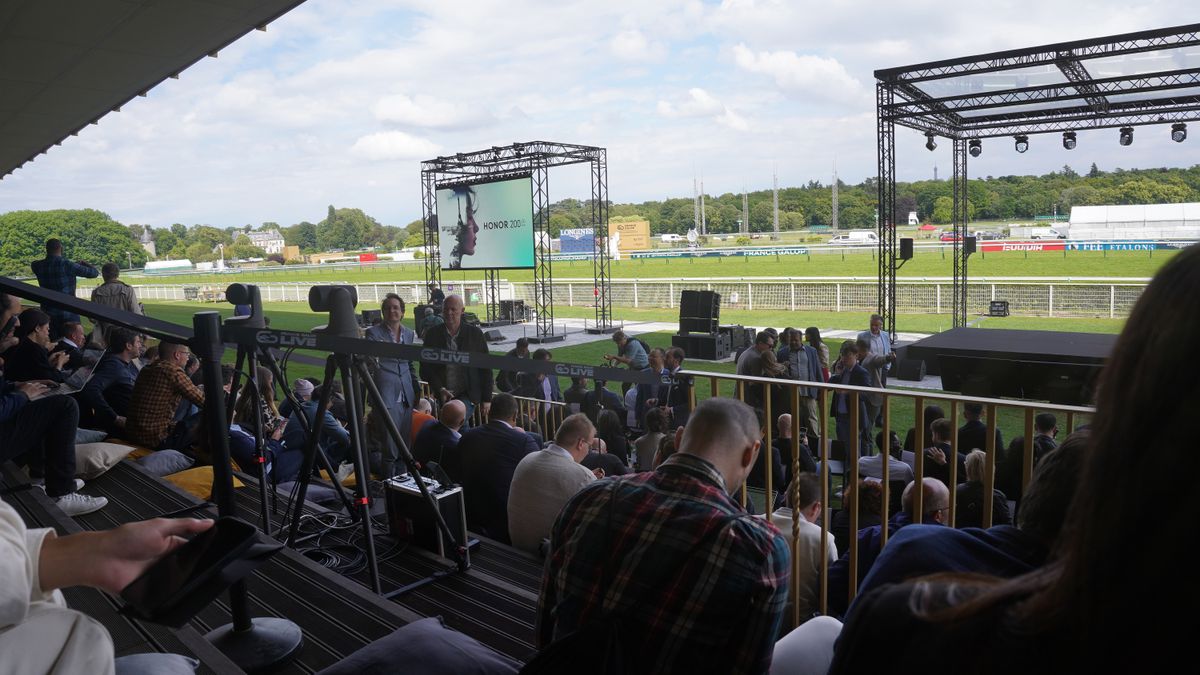 Honor 200 series event in Paris