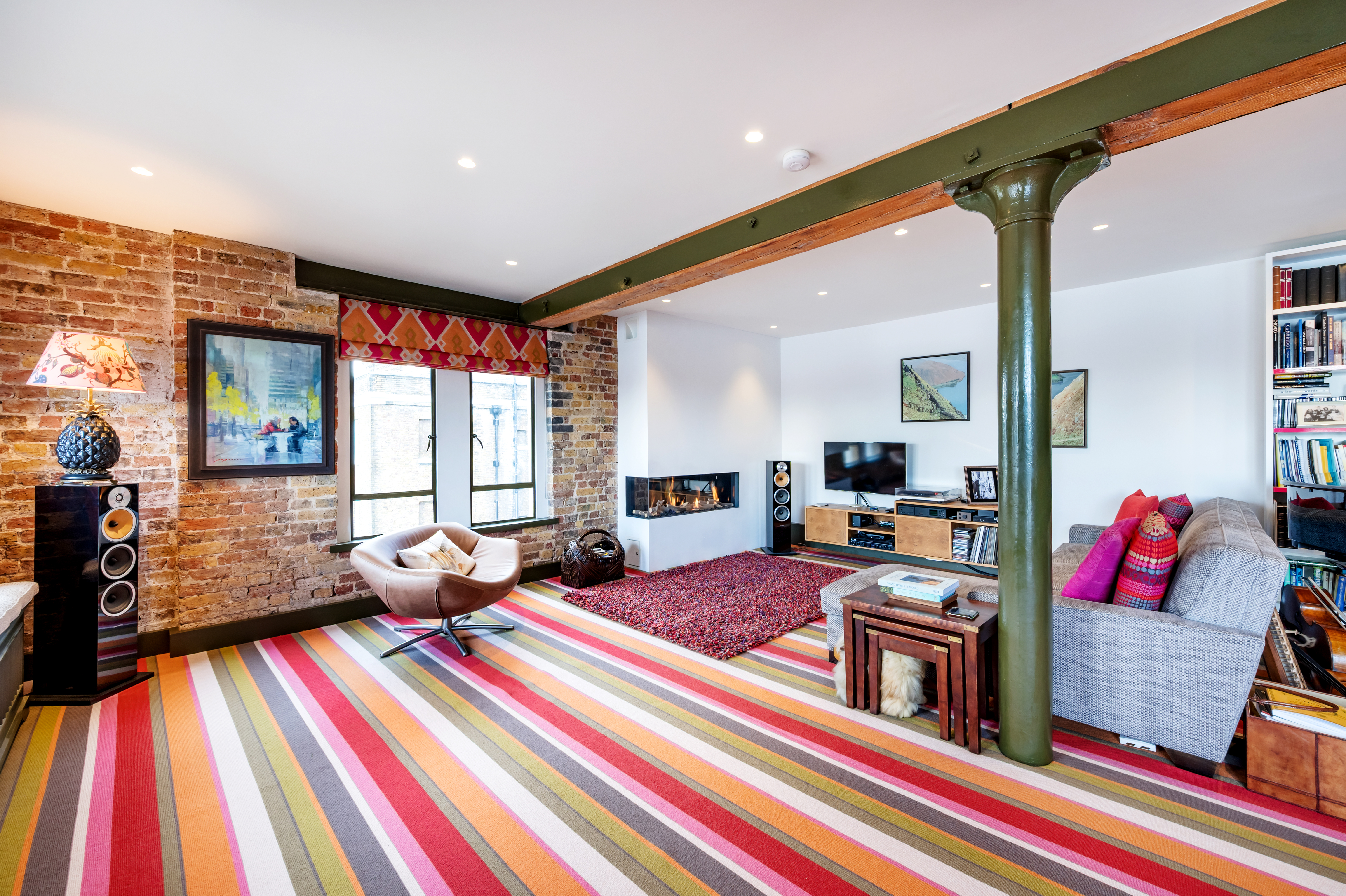 Oliver's Wharf apartment