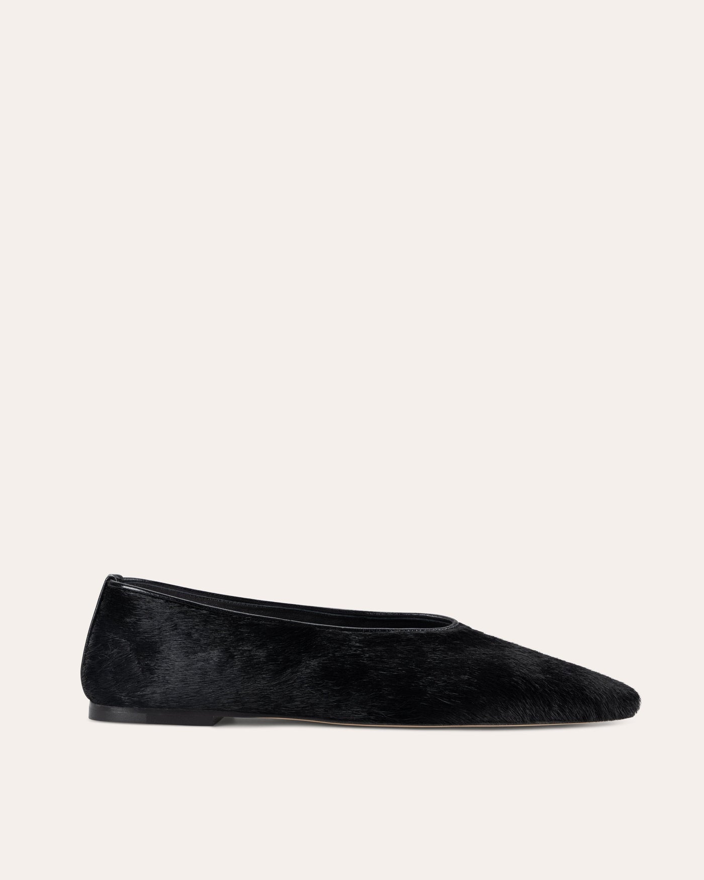Topo Flat, Pony Black