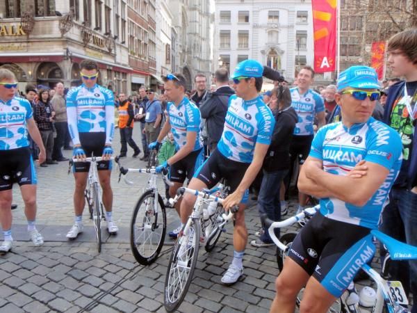 Team Milram before the start