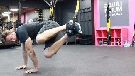 trx-gymnastic-swing