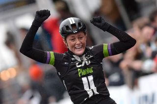 Floortje Mackaij wins the 2015 women's Gent-Wevelgem