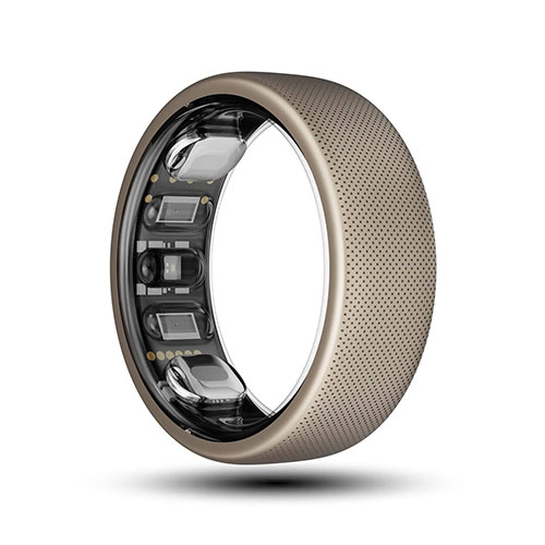 Amazfit Helio smart ring on a white background