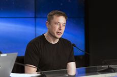 SpaceX CEO Elon Musk, seen here after the company's successful Falcon Heavy rocket test launch on Feb. 6, 2018, removed SpaceX and Tesla from Facebook on March 23.