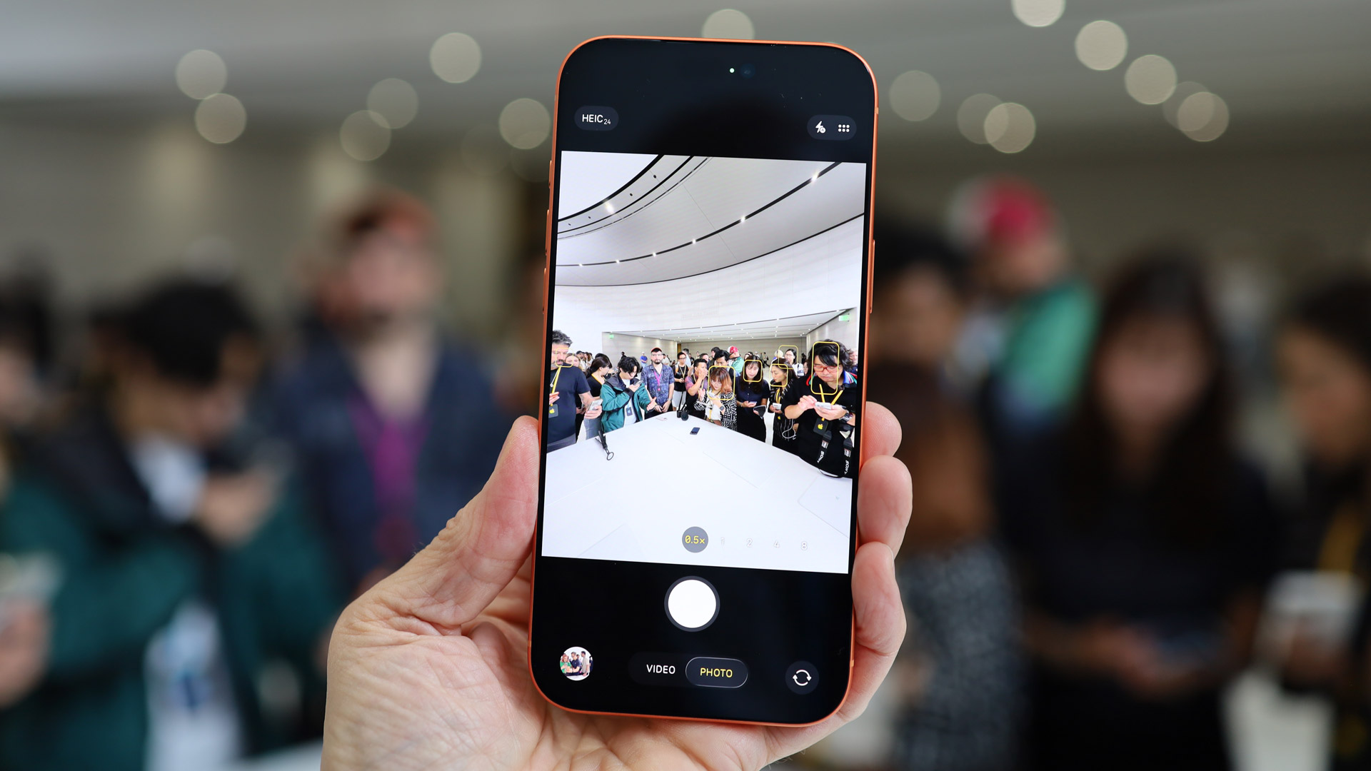 Apple iPhone 17 Pro Max HANDS ON
