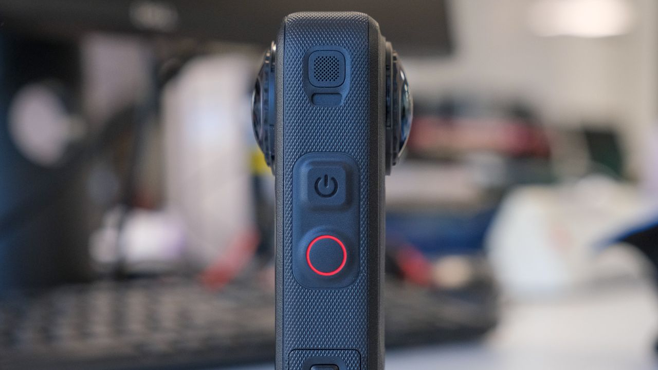 Insta360 X6 review
