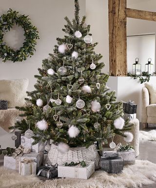 Christmas tree skirt ideas in white living room