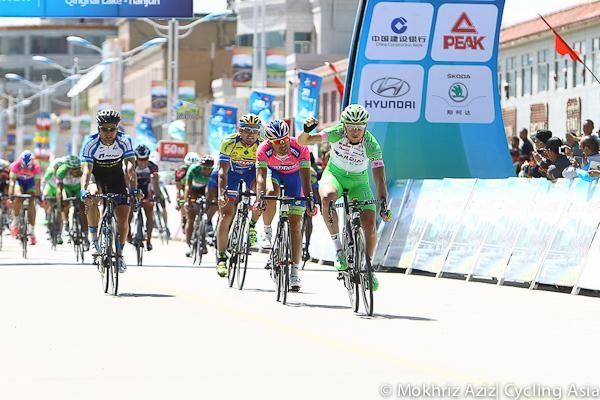 Sacha Modolo (Bardiani Valvole-CSF Inox) celebrates his sprint victory in stage 4, the Italian's second win at the 2013 Tour of Qinghai Lake
