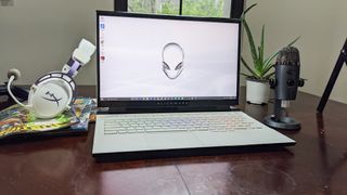 Alienware m17 R3 review