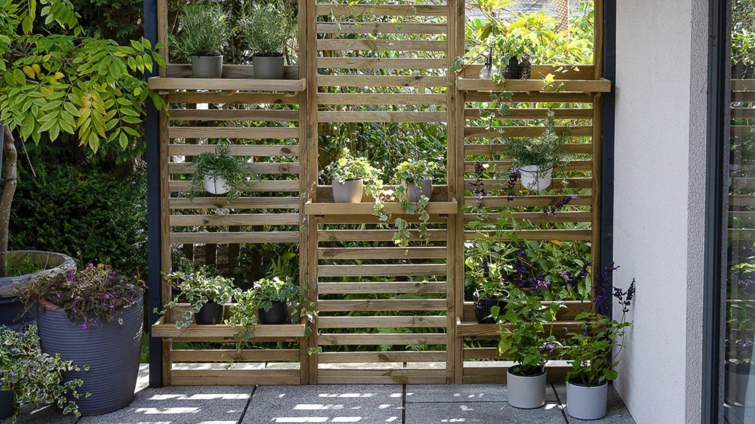 Forest Garden Wood Wall Planting Screen