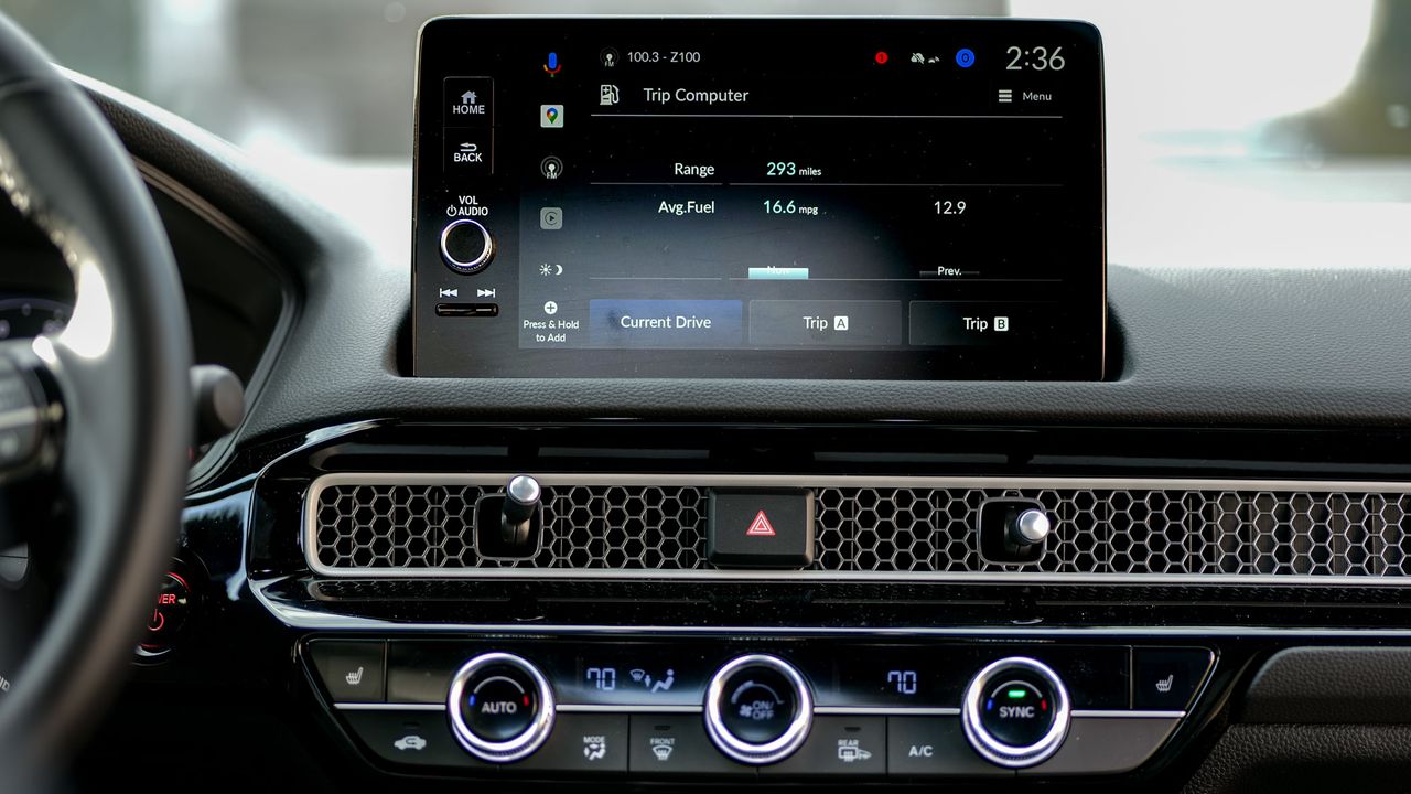2025 Honda Civic Sport Touring Hybrid test drive review.