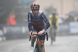 Simon Yates (Jayco-AIUIa) takes fifth at the 2024 Giro dell'Emillia