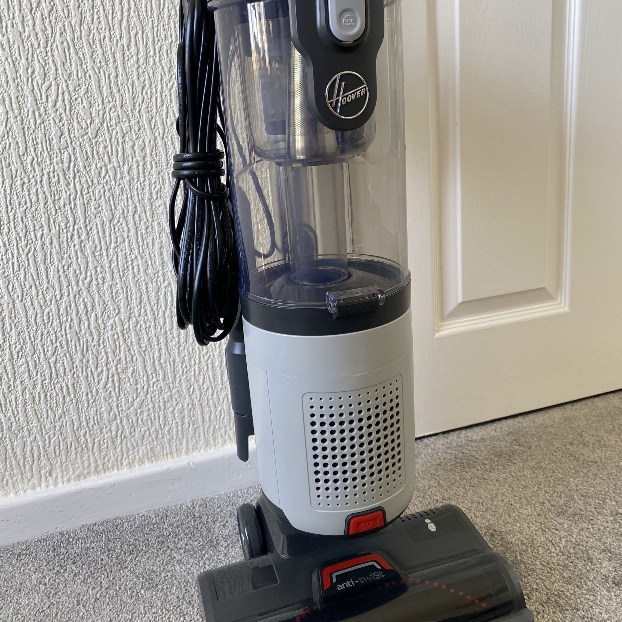 close-up of Hoover HL4 Upright Vacuum Cleaner
