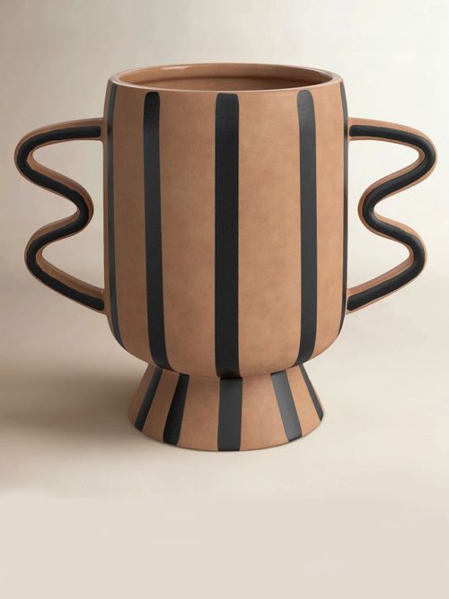 Willsboro Footed Pot