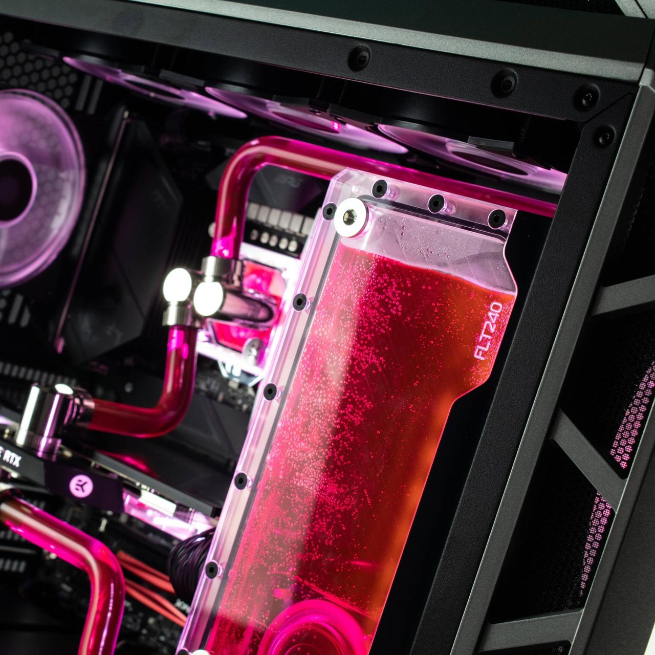 Custom Loop With Hard Tubing