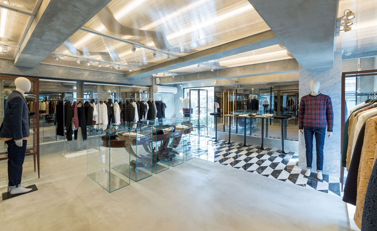 21 in Wallpaper | first & Acqua Tokyo Omotesando, store Alessandro Dell opens No.