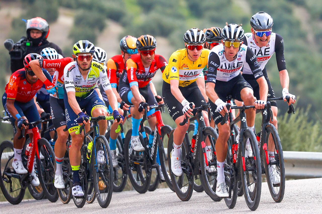 Vuelta a Andalucia Ruta Ciclista Del Sol 2023 - 69th Edition - 4th stage Olvera - Iznajar 164,8 km - 18/02/2023 - George Bennett (NZL - UAE Team Emirates) - Tadej Pogacar (SLO - UAE Team Emirates) - Tim Wellens (BEL - UAE Team Emirates) - photo Luis Angel Gomez/SprintCyclingAgency&Acirc;&copy;2023
