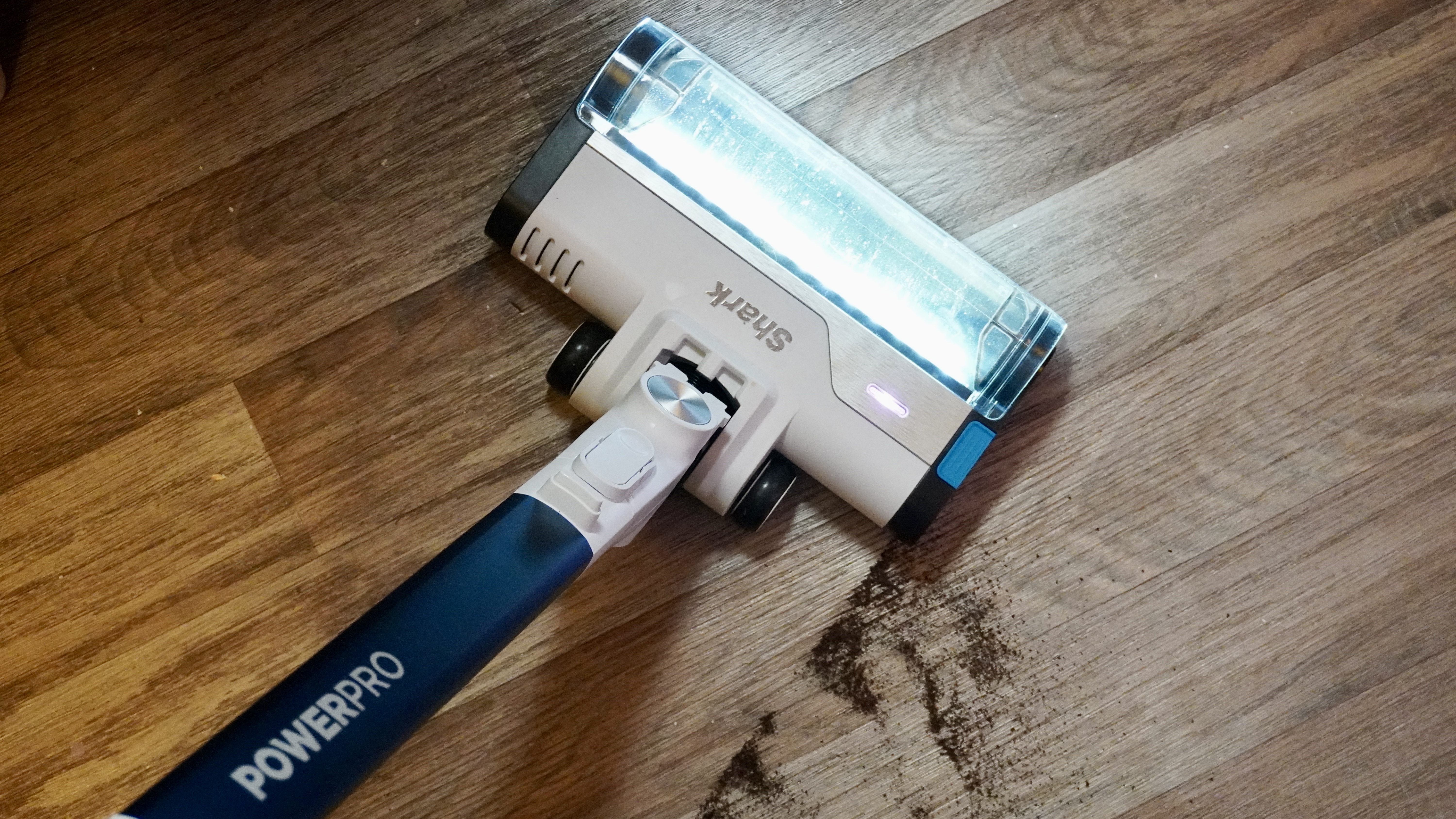 Shark PowerPro IZ380UK on test in a home