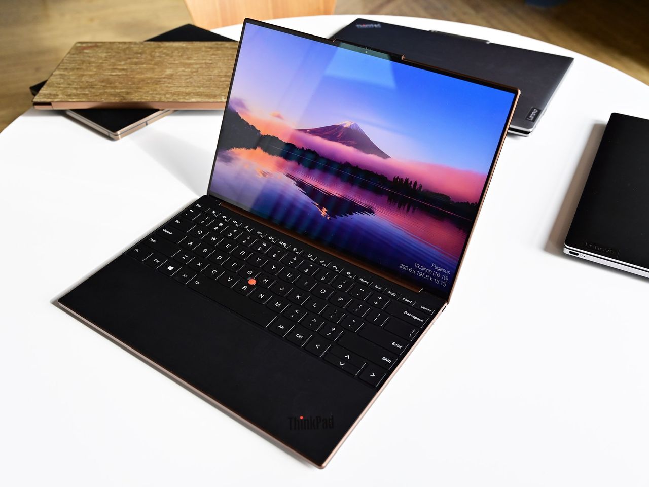Lenovo Thinkpad Z13 Wood Exclusive