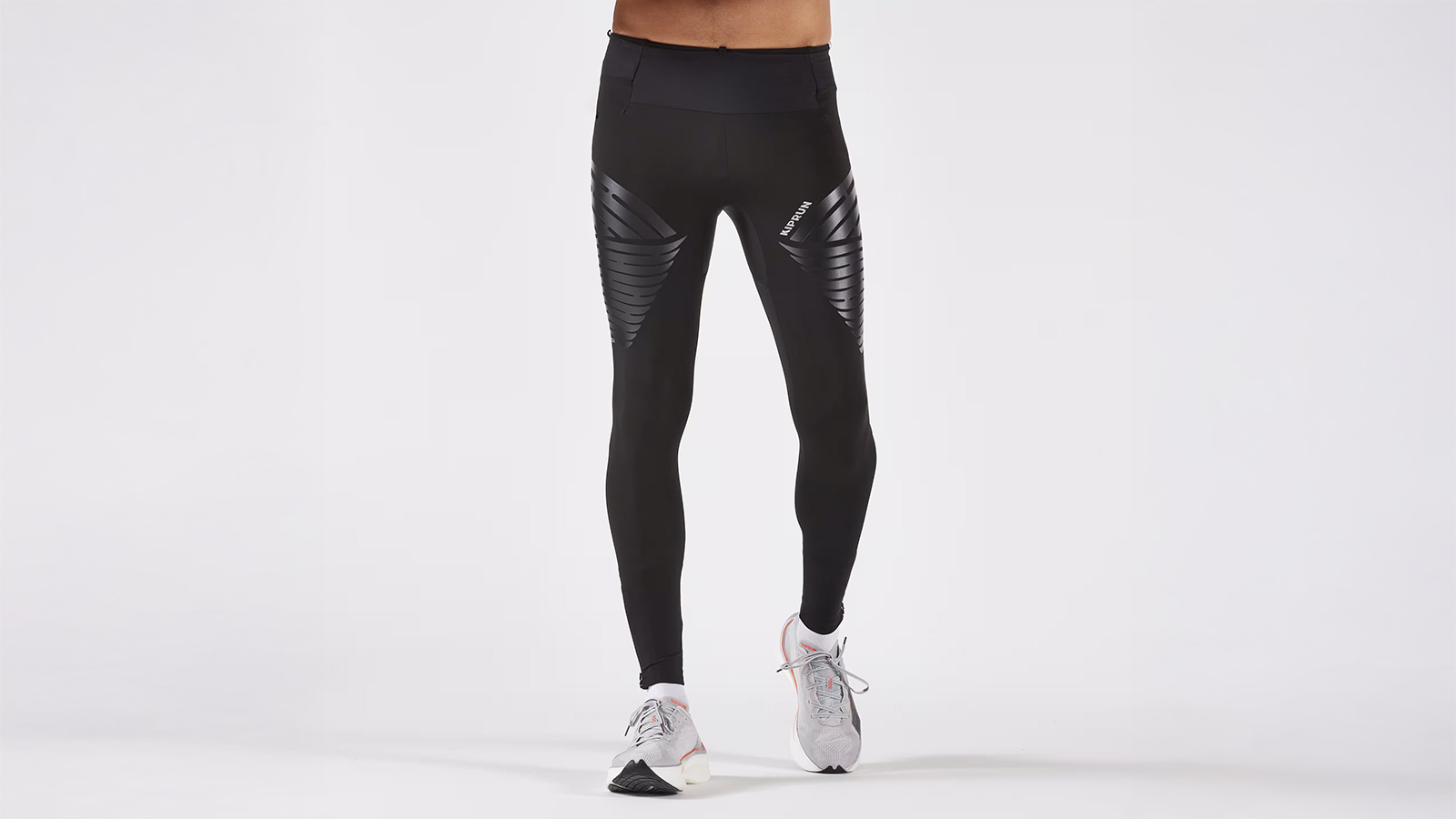 Kiprun x RHEON Compression tights worn by model