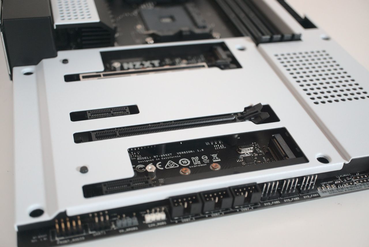 NZXT N7 B550