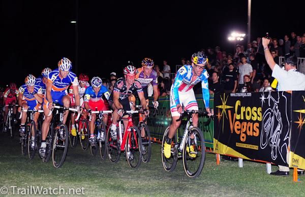 Elite men's start led out by Tim Johnson (Cannondale - Cyclocrossworld.com).