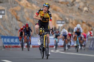 Jonas Vingegaard (Jumbo-Visma) wins at the UAE Tour