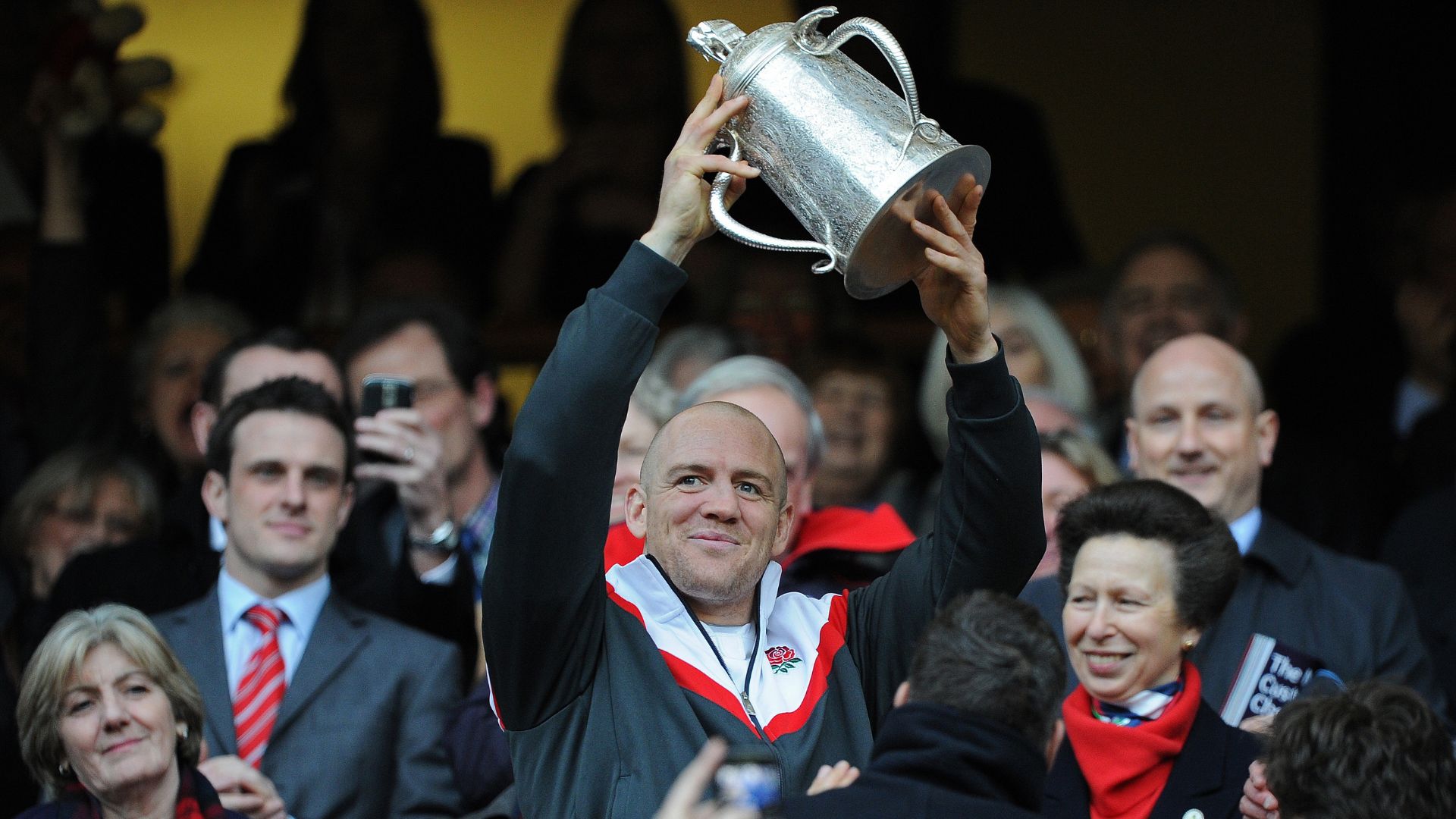 Mike Tindall raising the Calcutta Cup in 2011, with Princess Anne by his side