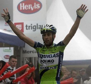 Vincenzo Nibali (Liquigas-Doimo) soloed to victory in the Tour of Slovenia's queen stage.