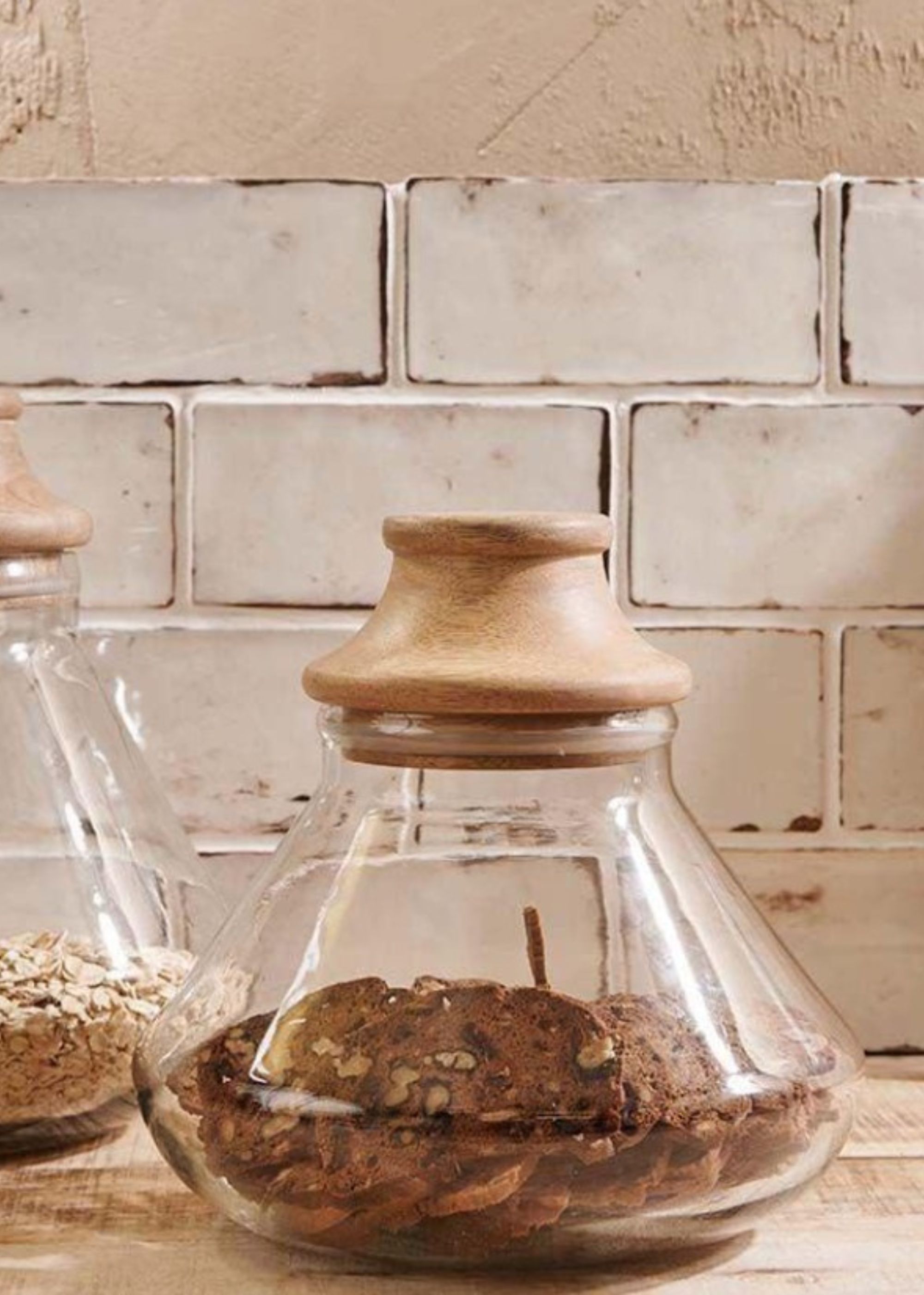 nkuku, Deeka Storage Jar