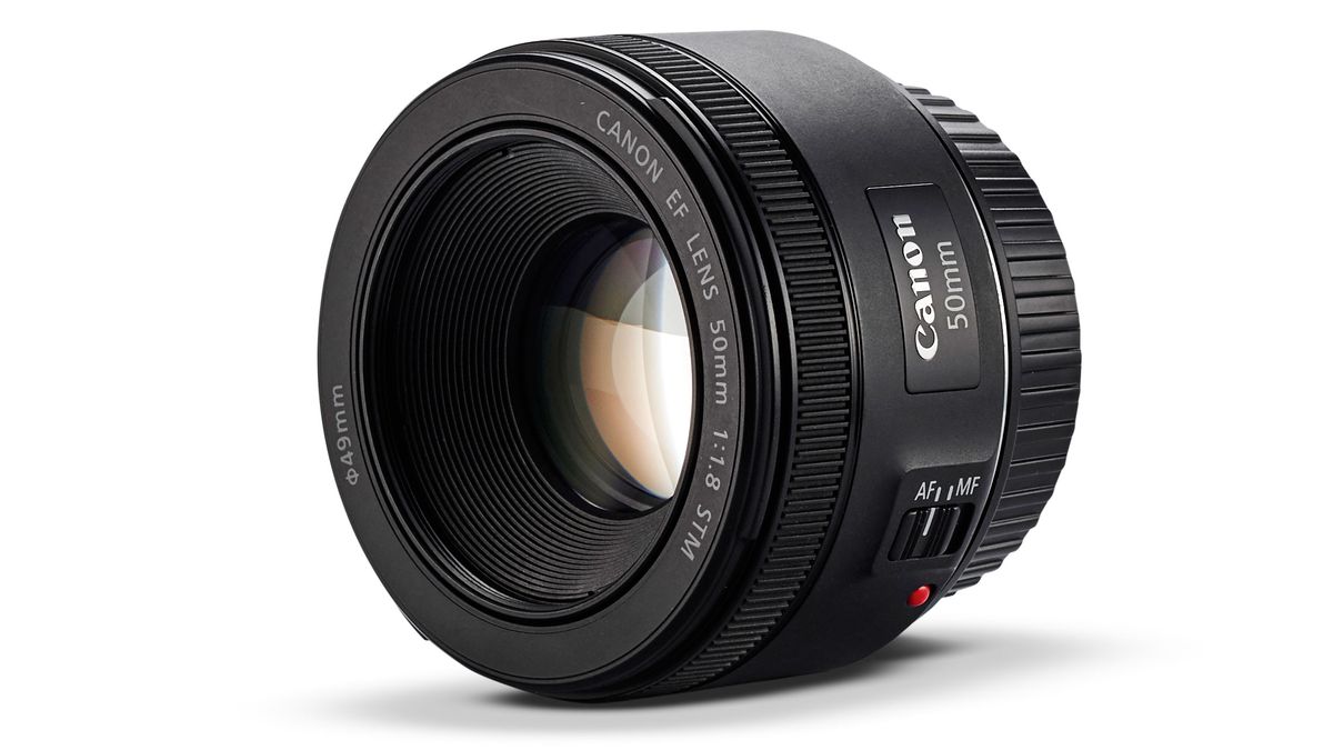 Canon EF 50mm f/1.8 STM