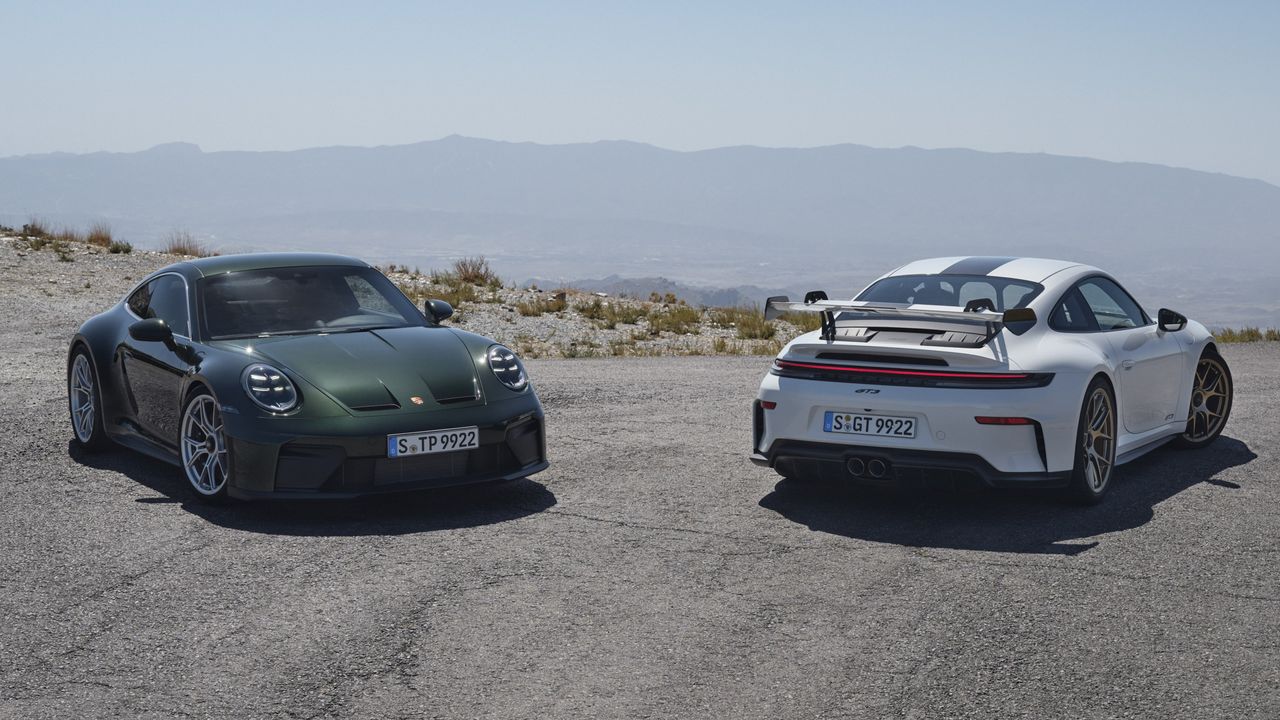 Porsche 911 GT3 and GT3 Touring