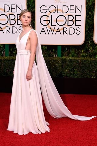 Saoirse Ronan at the Golden Globes 2016