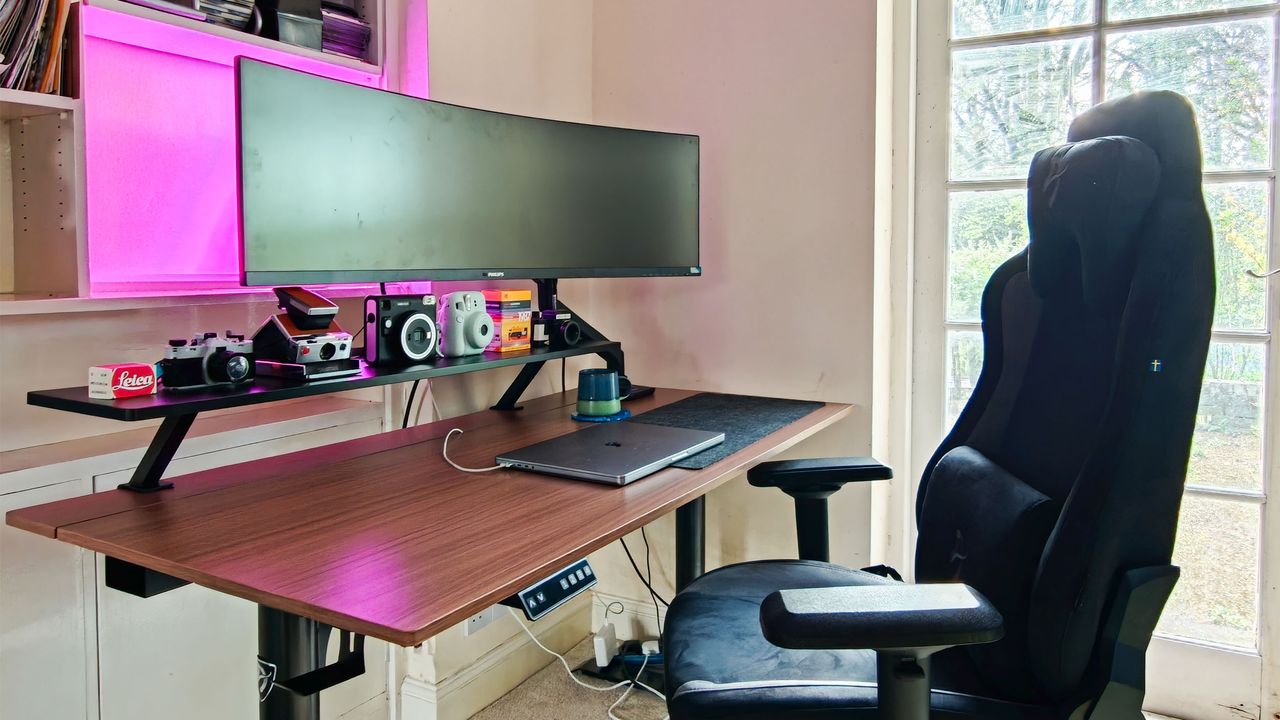 Arozzi Arena Nordico Electric Standing Desk review