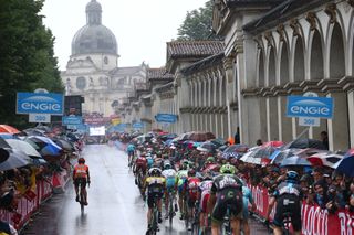 Riders race to the finish line at Monte Berico in Vicenza during the 2015 Giro d'Italia