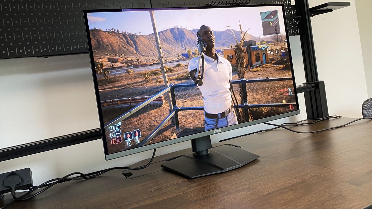 MSI MPG321URX