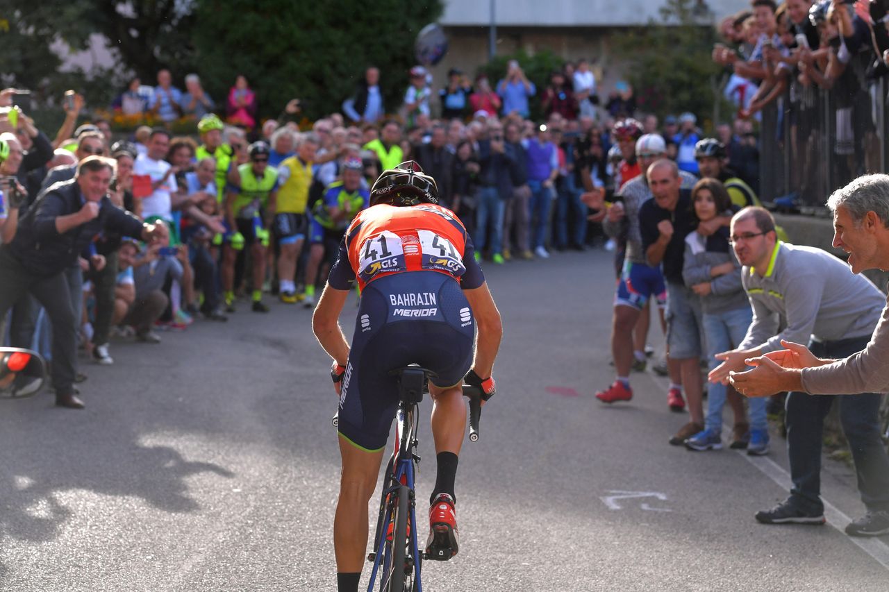 Vincenzo Nibali (Bahrain-Merida) on the attack