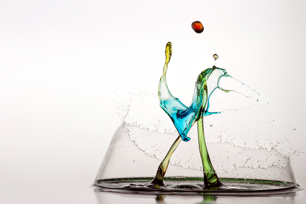 Liquid Sculptures: Dazzling Photographs of Falling Water | Live Science