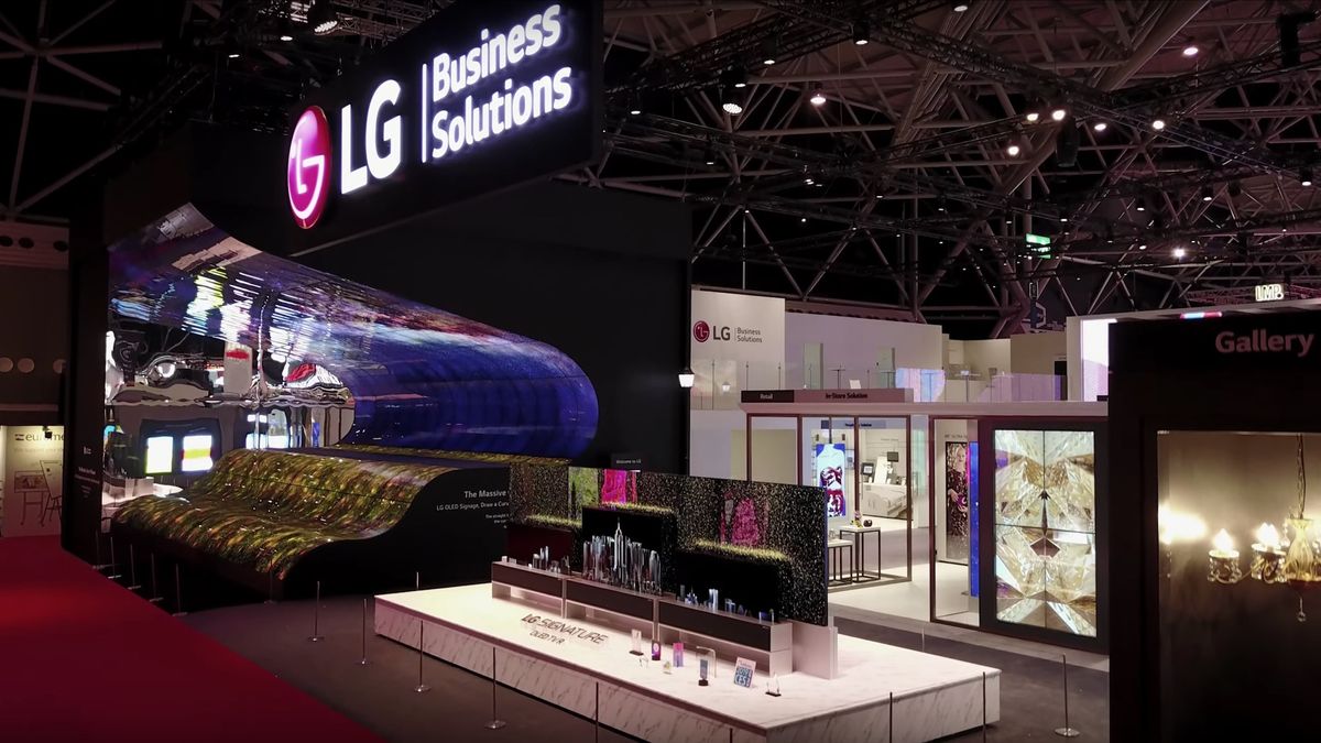 LG&#039;s ISE 2019 booth