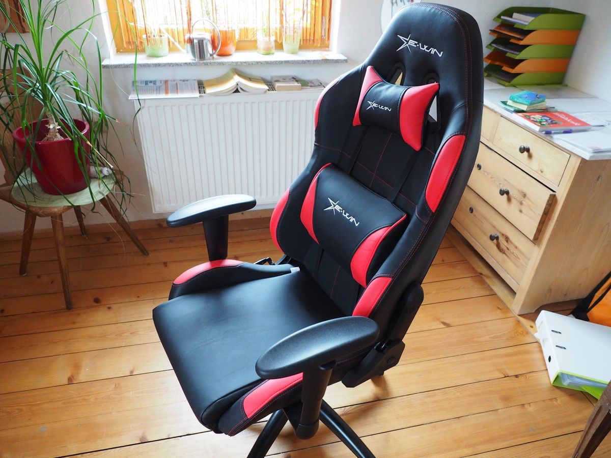 EWin Racing 'Calling' Gaming Chair review Your back's new best friend