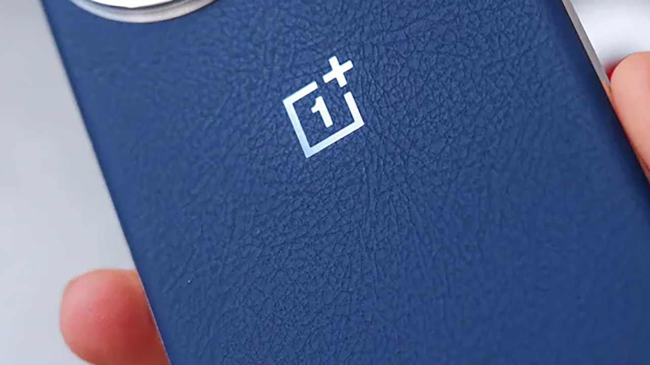OnePlus 13 rear panel in blue