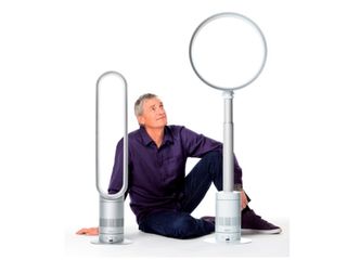 James Dyson offers £10,000 award for new and innovative technology design