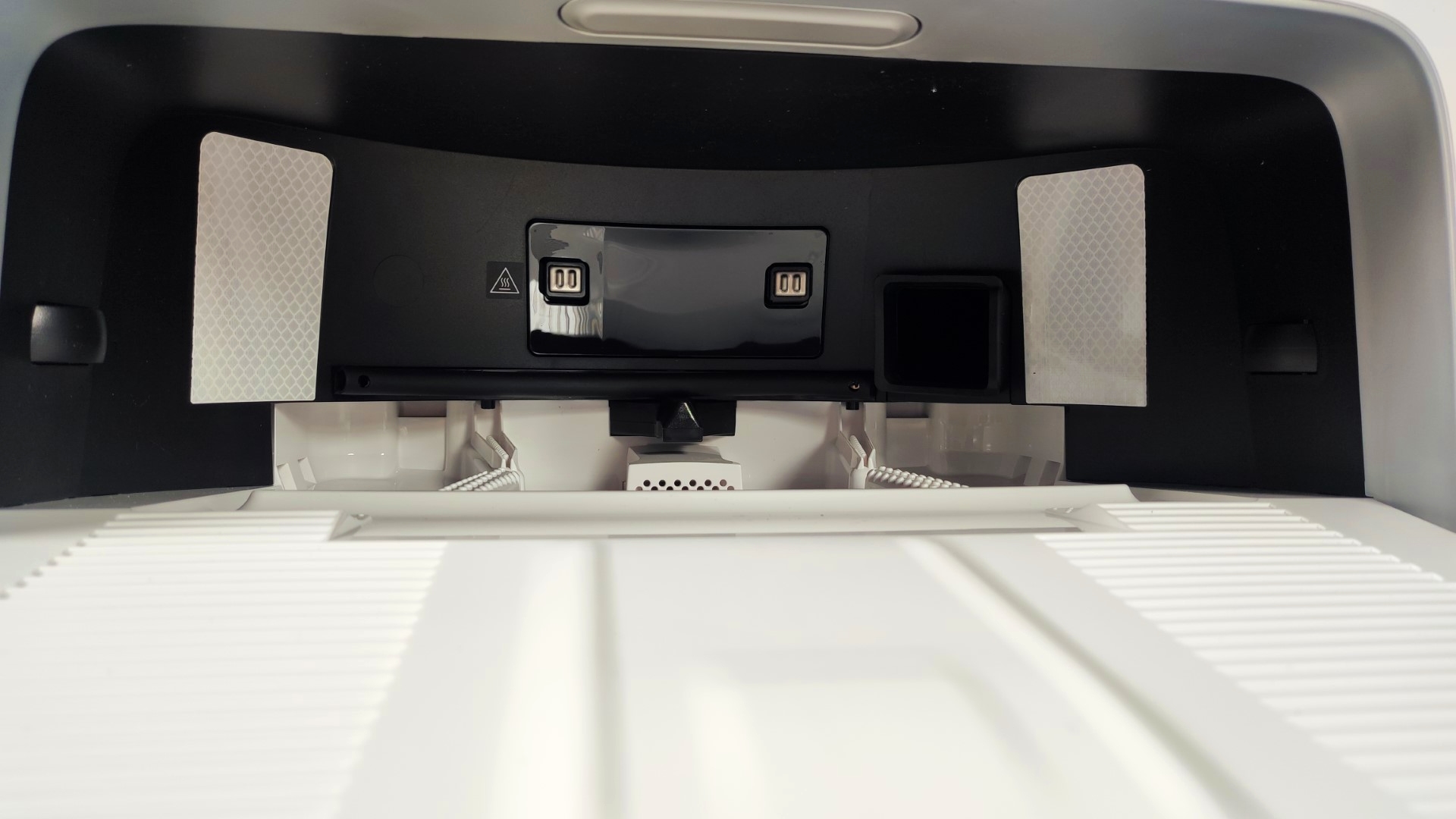 ECOVACS DEEBOT T20 OMNI