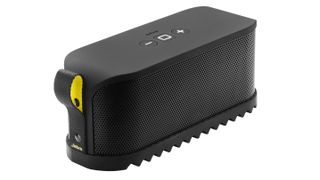 Jabra Solemate arrives, offers portable audio kicks