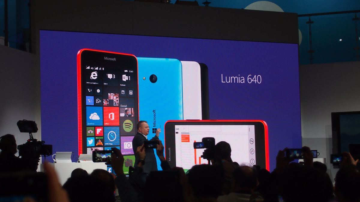 Microsoft Lumia 640 and 640 XL officially revealed | TechRadar