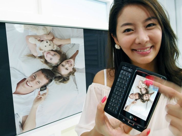 LG announces mobile to DNLA tech TechRadar