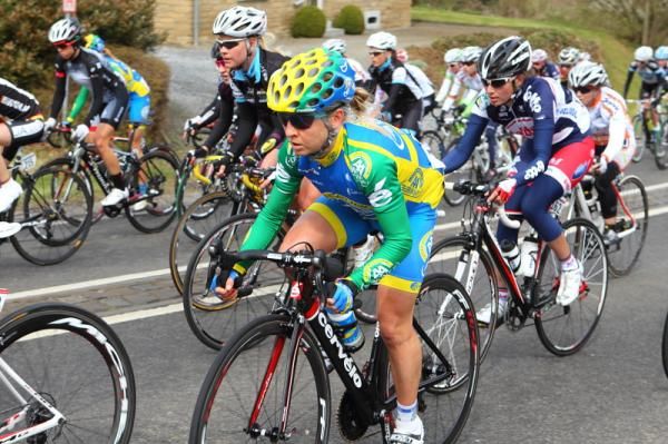 A previous winner, Emma Pooley (AA Drink), had a day to forget, eventually abandoning