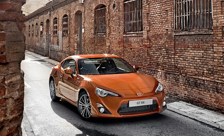 Orange Toyota GT-86