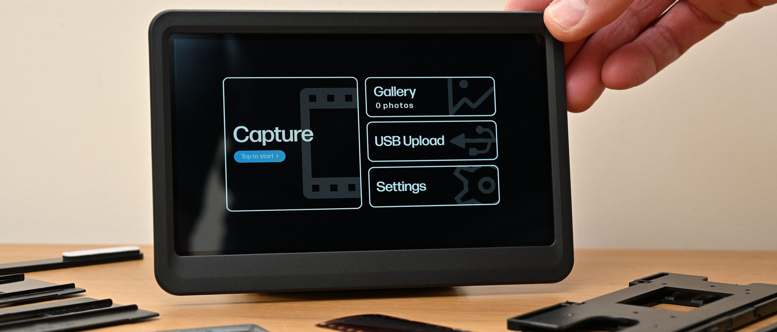 HP FilmScan 7" Scanner Simplifies Digitizing Negatives