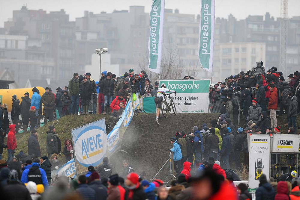 Wout Van Aert (Crelan-Charles) on a run-up